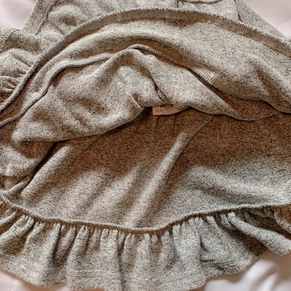 Baby Zara Grey Skirt with Straps, Size 18-24 Months - Picture 5 of 5